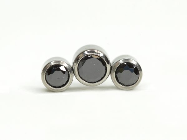 Cluster 3 Zirconias Black
