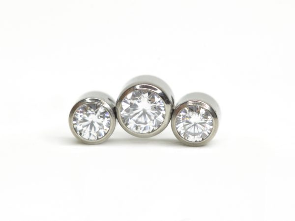Cluster 3 Zirconias Clear